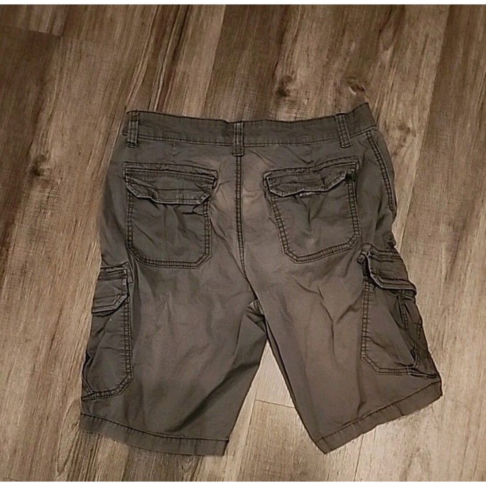 Unionbay Mens Cargo Shorts 32 Gray Pockets Touch Fasteners - Picture 8 of 8